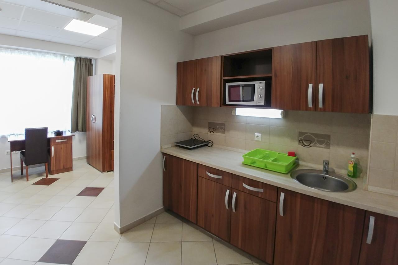 Lotus Hotel Сегед Екстериор снимка
