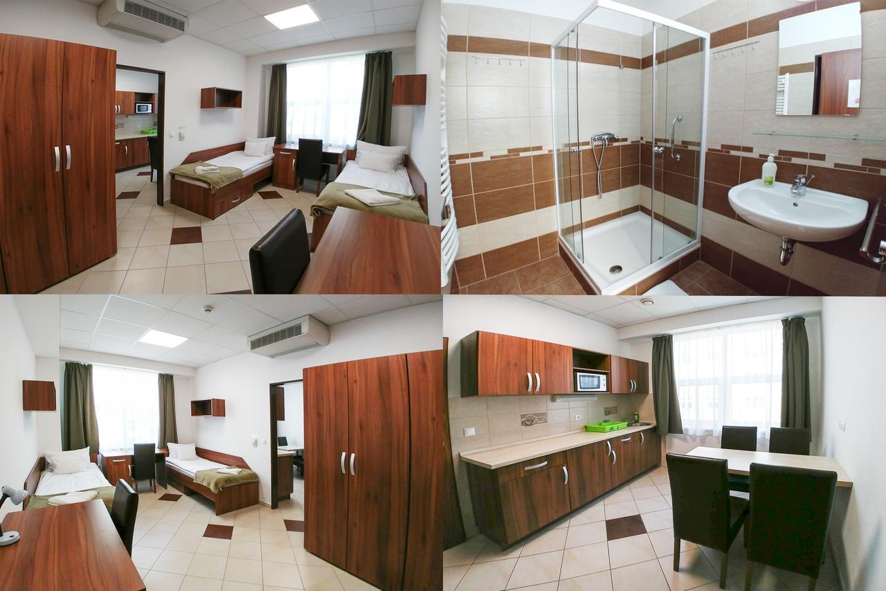 Lotus Hotel Сегед Екстериор снимка